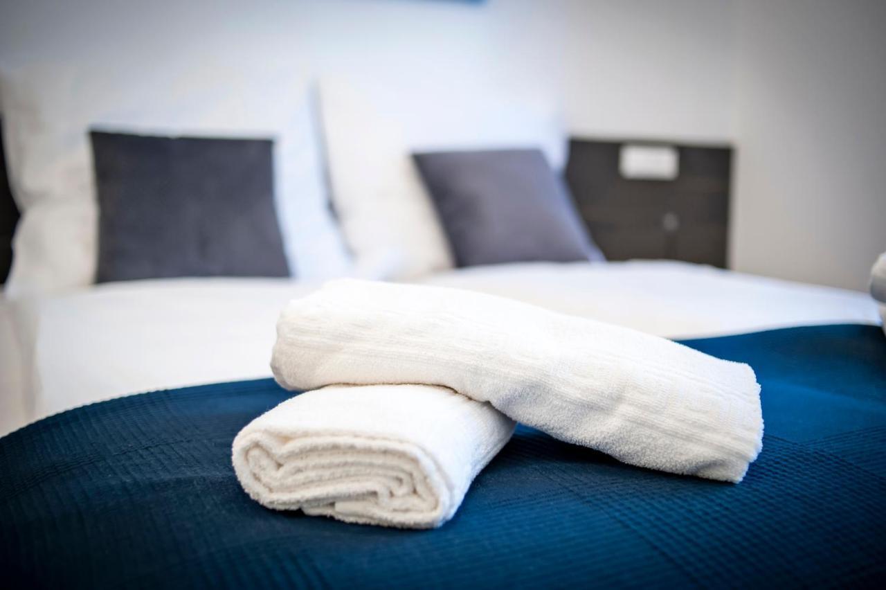 Sunny Day - Apartment With Parking Rovinj Ngoại thất bức ảnh